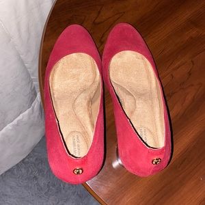 Giani Bernini red heels. Never worn. Perfect condition.